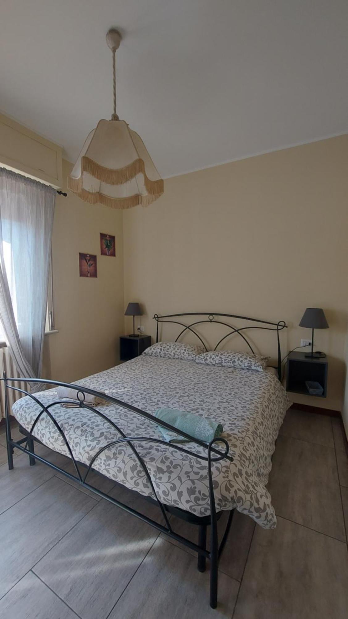 Locanda La Tana Del Luppolo Valmadrera Buitenkant foto